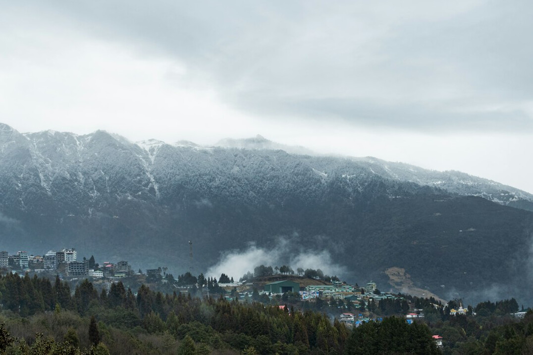 alpine mountains pollution
